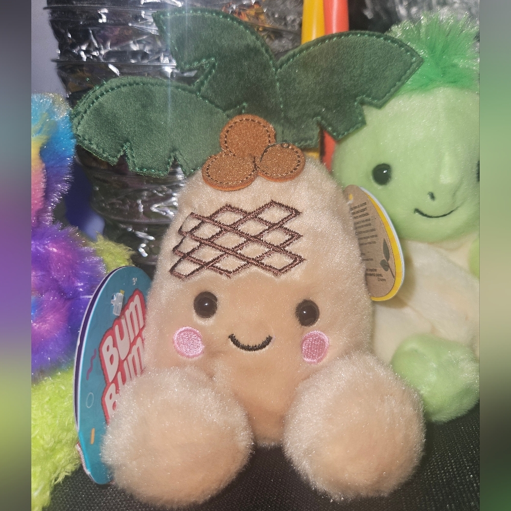 NWT Breezy Palm Tree 🌴 Whimsical Palm Pals